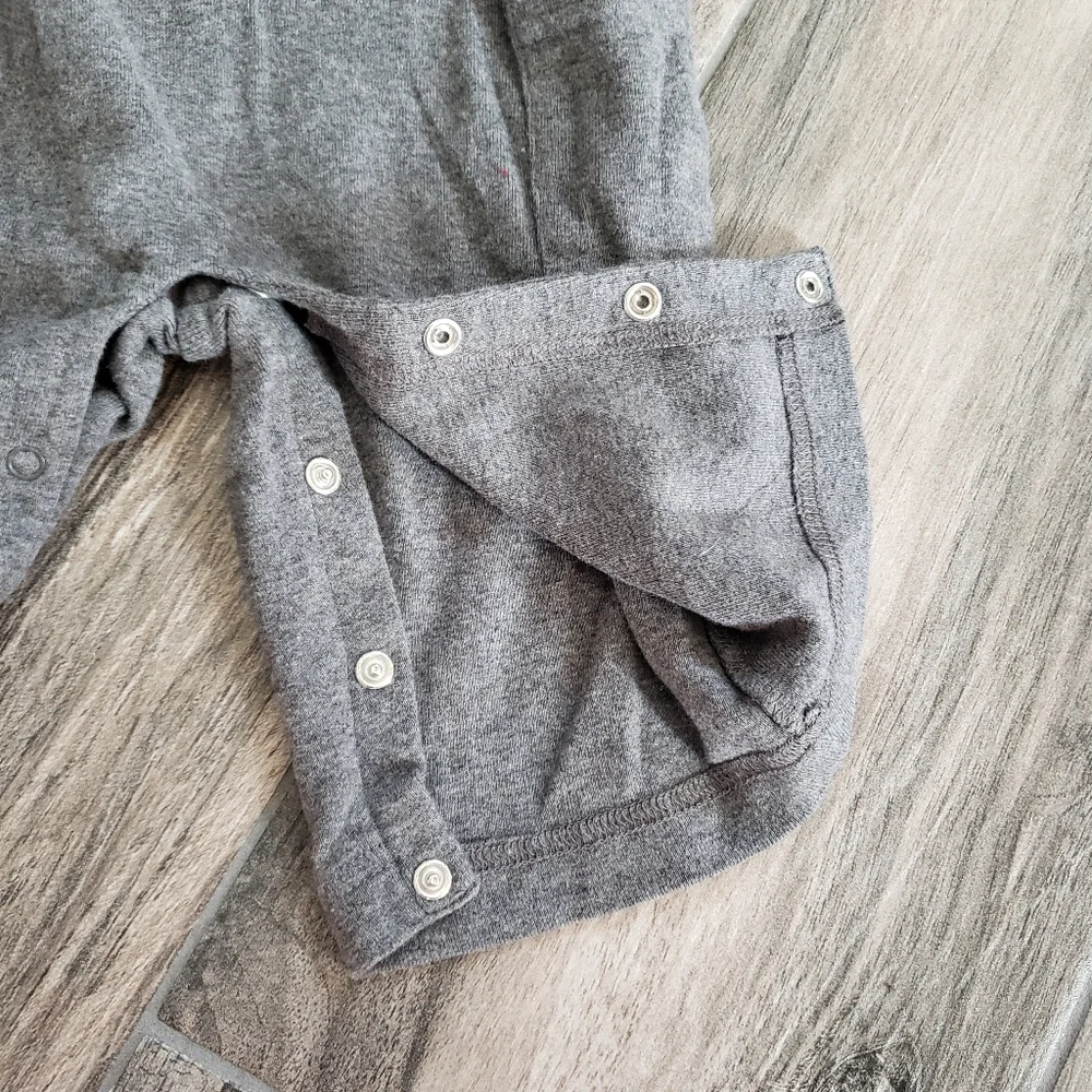 Gymboree VGUC 3-6 months gray panda embroidered one piece romper - Picture 5 of 6